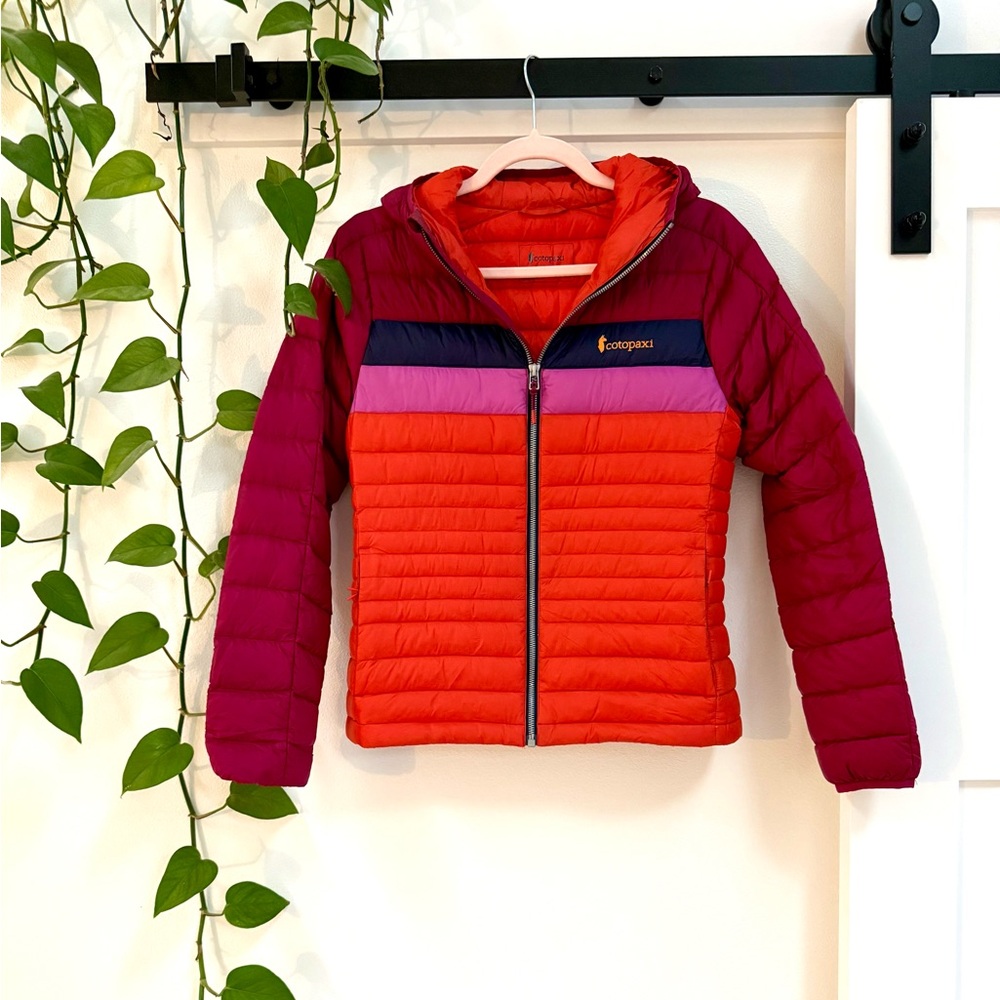 Cotopaxi Fuego Down Jacket XS Colorblock Hooded Lightweight Puffer